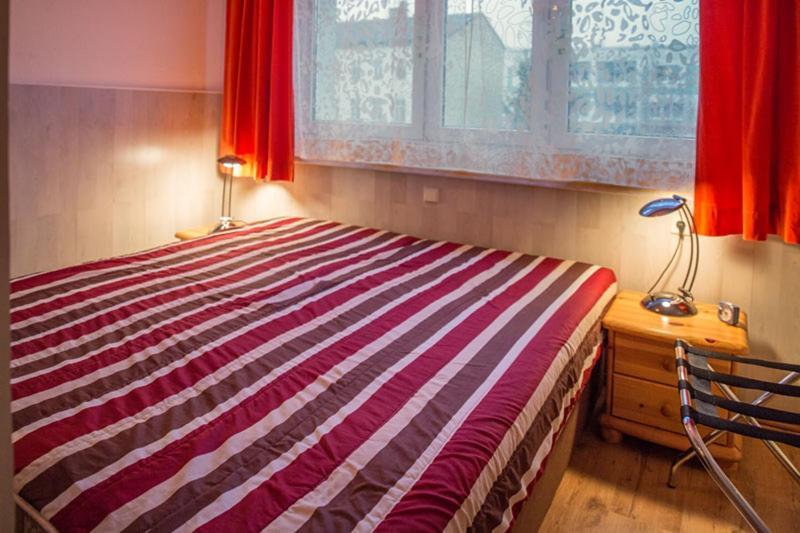 H&H Apartments Im Herzen Der Stadt Teilweise Mit Balkon Ruhig Zentral Modern Mit Kueche Greifswald Bagian luar foto