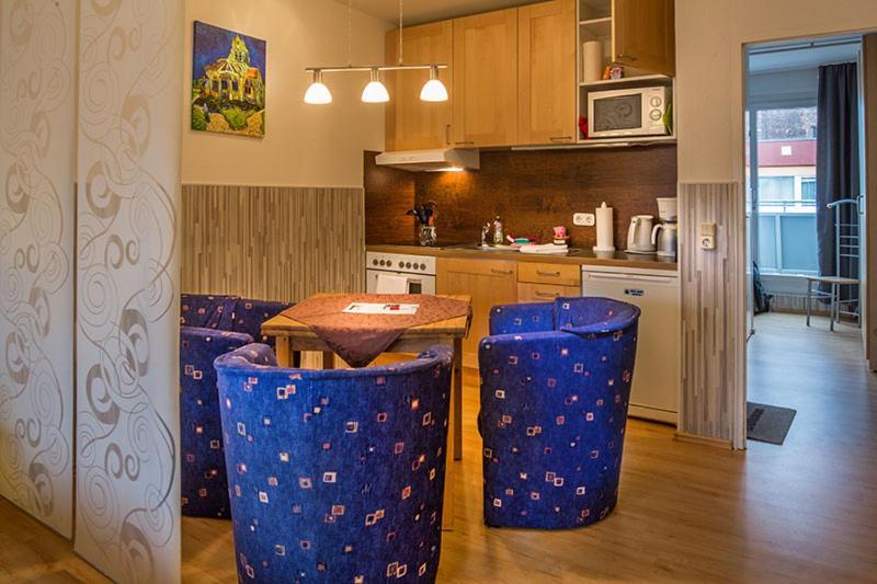 H&H Apartments Im Herzen Der Stadt Teilweise Mit Balkon Ruhig Zentral Modern Mit Kueche Greifswald Bagian luar foto
